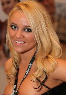 File:Alexis Monroe - 2013 AVN Expo Photos Las Vegas (8413509204).jpg - Wiki...