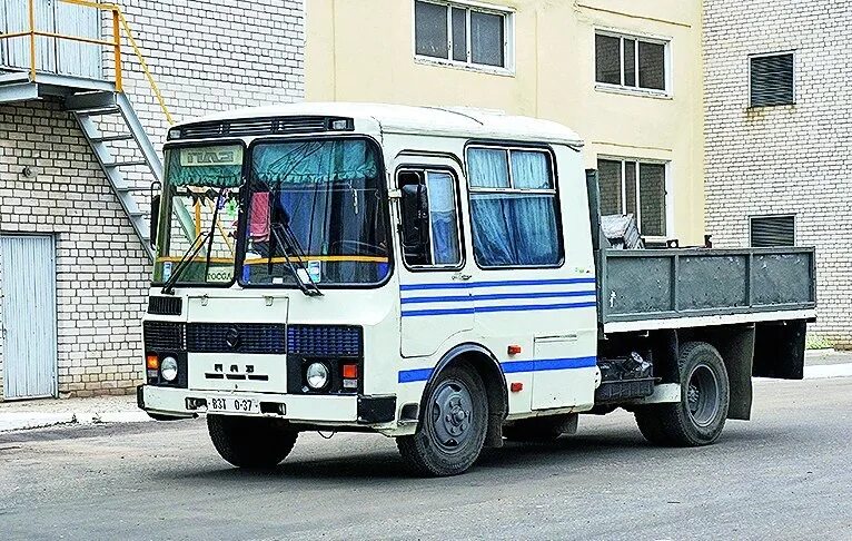 Грузовой паз. Паз 3205 грузовик. паз 3205 грузовой. паз 3205 бортовой. паз 3205 внутризаводской.