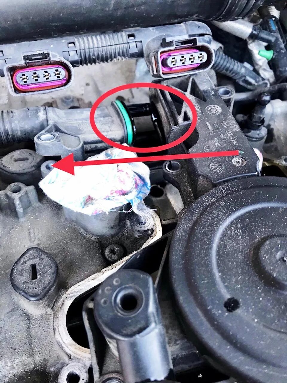 Тигуан глохнет на ходу. Датчик распредвала тигуан 2. Тигуан глохнет на ходу. Очистить дроссель на кадди. 0 2009г.