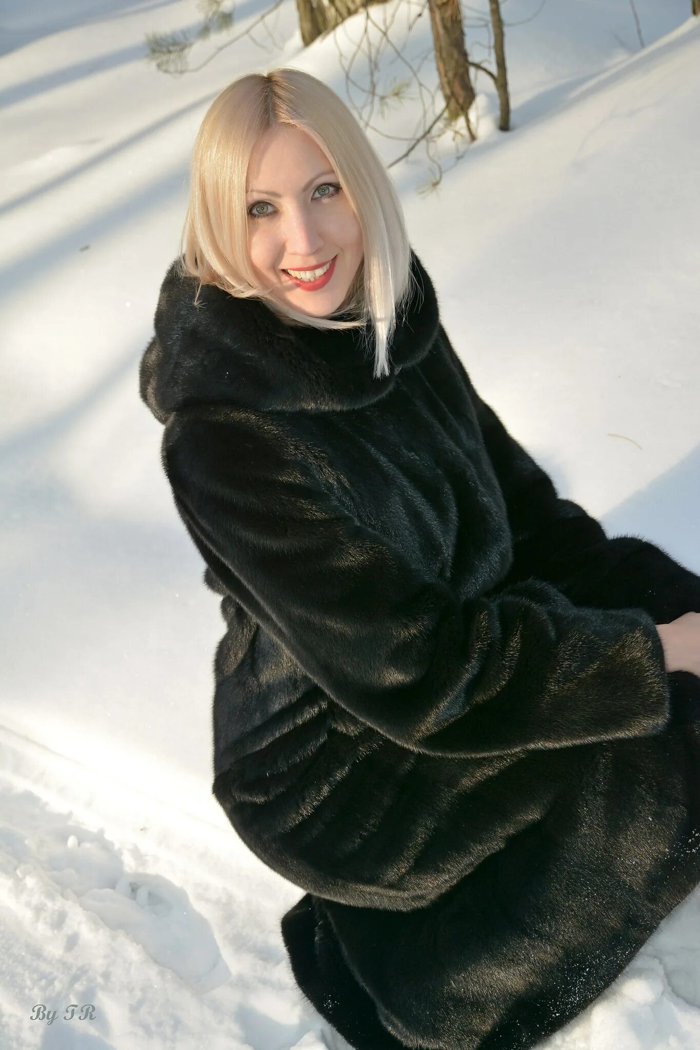 Девушки томск. Женщины из томска. Томск бабы. Девушки томск. Девушки томск.