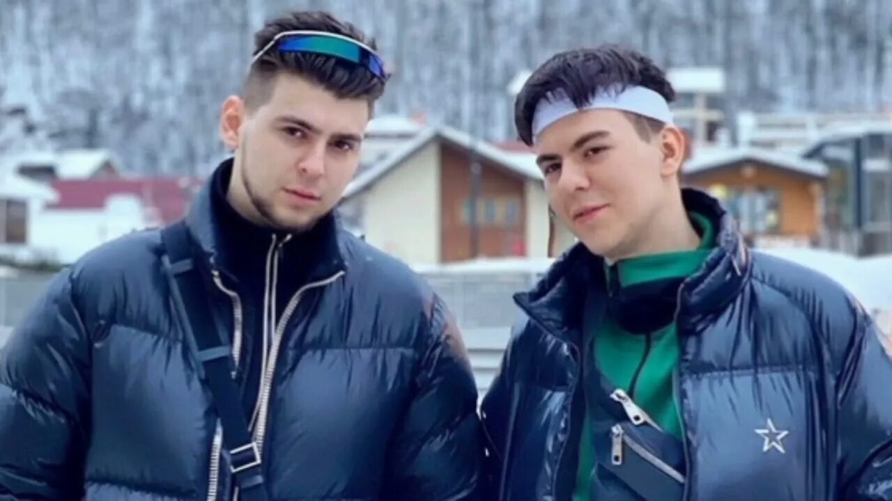 Гаязов бразер синий иней. Гаязовы иней. Гаязов бразер. Гаязовы иней. Иней.