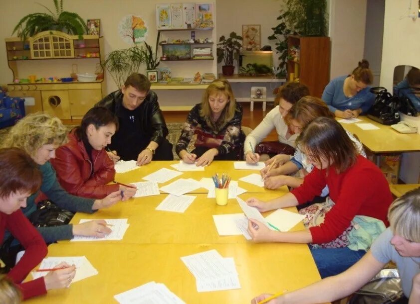 Собрание в марте в средней группе. Собрание с родителями в детском саду. Собрание с родителями в ДОУ. Родительское собрание в садике. Родительское собрание в ДОУ.