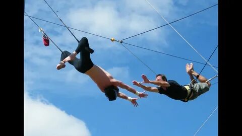 Flying trapeze