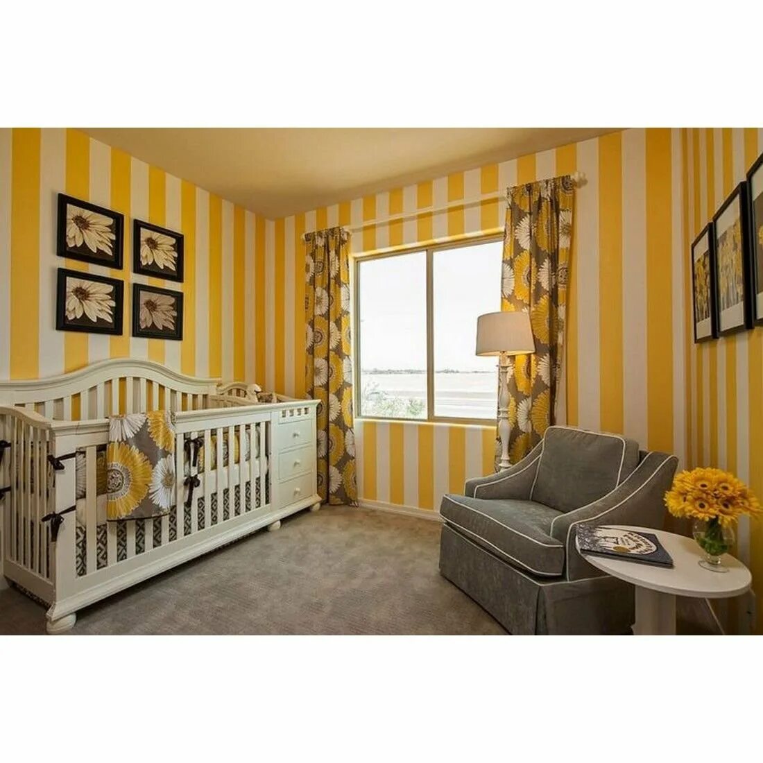 Baby and yellow. Детская с желтыми шторами. Полоски на стене. Детская комната с желтыми стенами. Детская комната в желтых тонах.