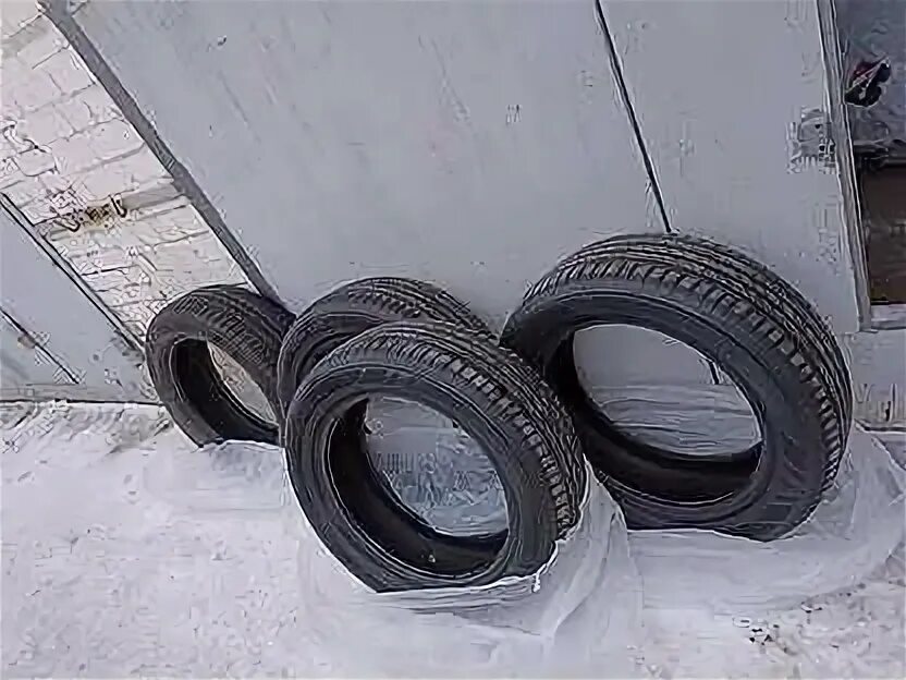 Kumho solus hs63 225 55 r18. Kumho Solus hs63. Kumho Solus hs63 225/55 r18 98v на автомобиле. Kumho Solus hs63 225/55 r18 98v высота протектора.