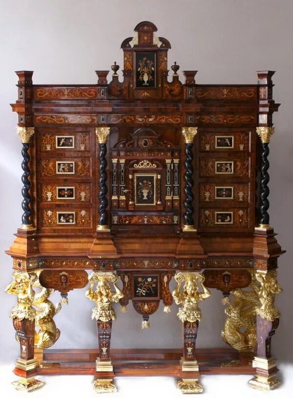 Мебель 17 века. Мебель в стиле Барокко 17 век. Мебель Барокко 16-17 века. Мебель эпохи Барокко 17 века. Итальянская мебель 19 века Барокко.