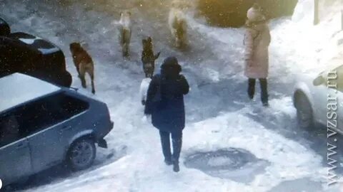 Напала на сестру