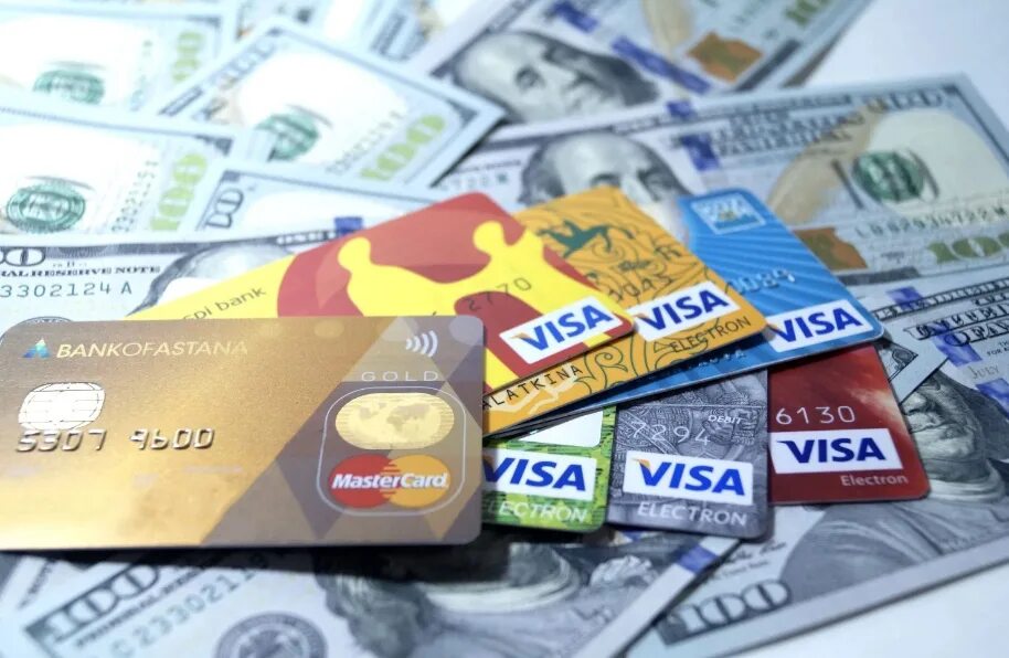 Как оформить казахстанскую банковскую. Кредитная карта казахстан. Международная банковская карта. Как оформить казахстанскую банковскую. Карточки народного банка казахстана.