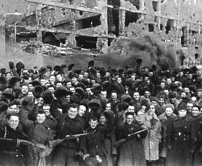 02 1943. сталинградская битва 2. 02. сталинградская битва завершение битвы. сталинградская битва бойцы 2 февраля.