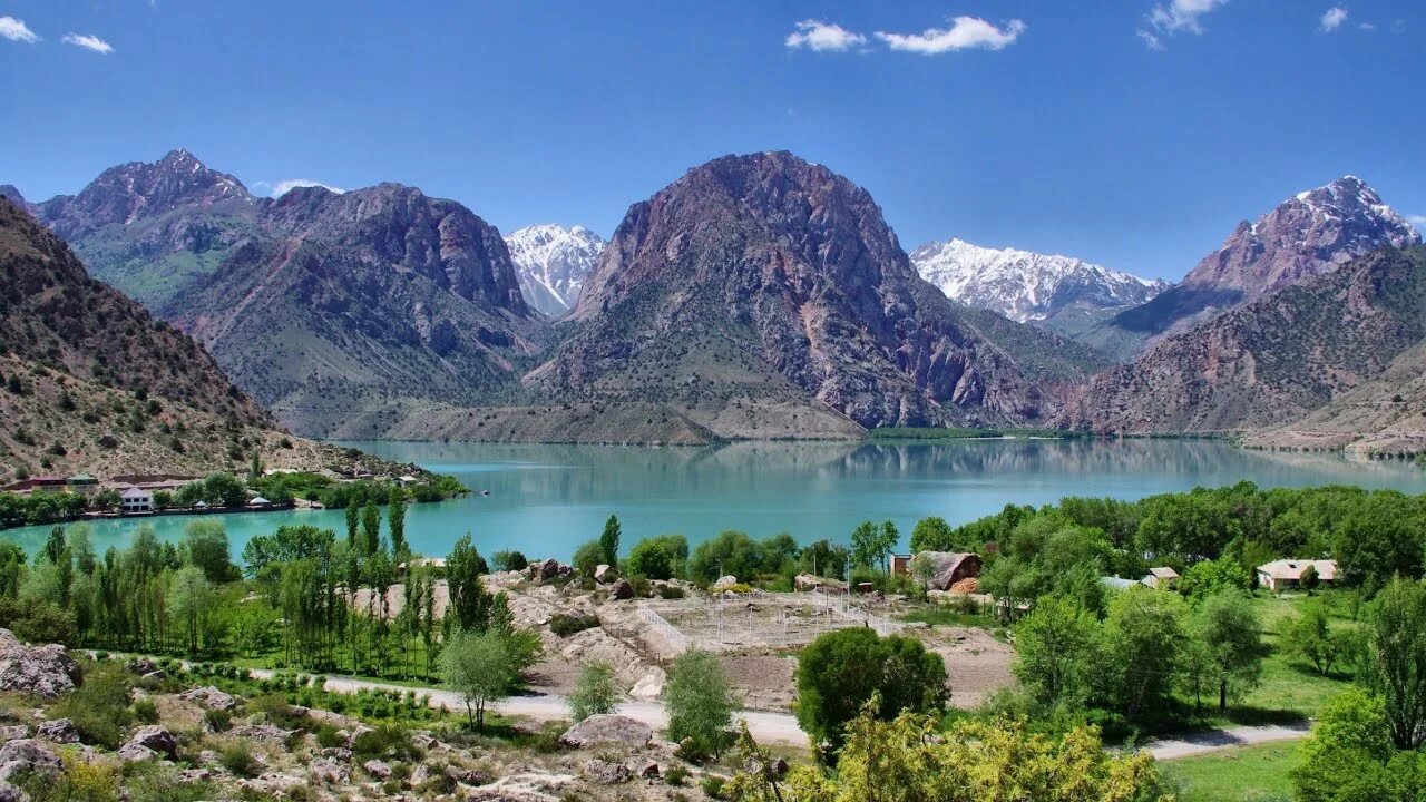 Точикистон ватани. Фанские горы Памир. Горное озеро Искандеркуль Таджикистан. Фанские горы Таджикистан. Фанские озера Таджикистан.