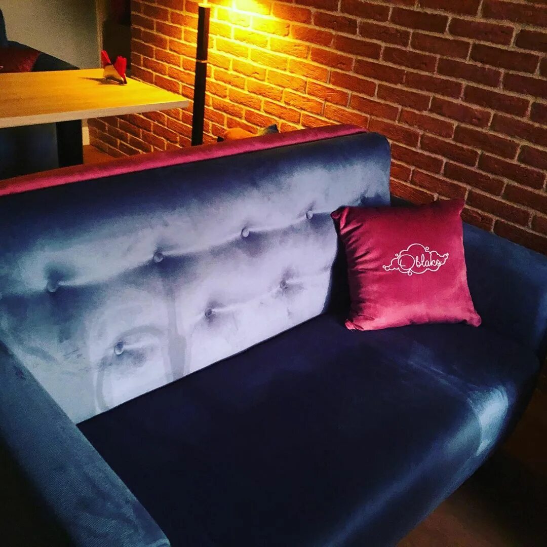 Oblako lounge bar. Oblako lounge bar. кальянная cloud красноярск. бар лофт бийск. лаунж бар облако спб.