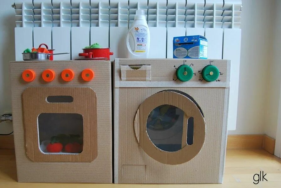 Что можно сделать из картона для детей Cardboard Automobiles-20 Awesome Ways to Recycle Cardboard Box Cardboard box cra