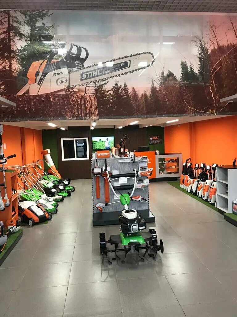 Магазин Stihl. Магазин штиль. Фасад магазина штиль. Офис Stihl.