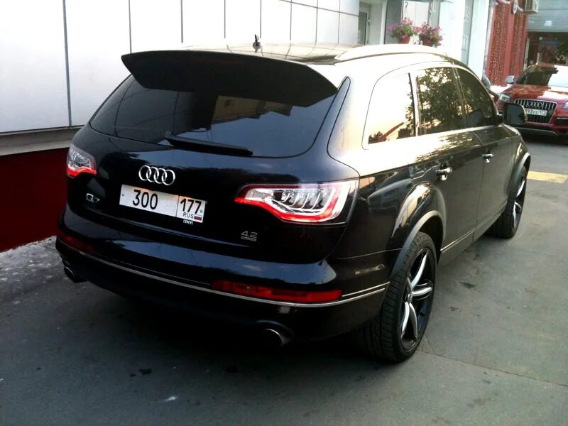 Audi q7 задние фонари. Фонари black line audi q7 4m. Audi q7 задний бампер. Audi q7 задний бампер. Q7 задний.
