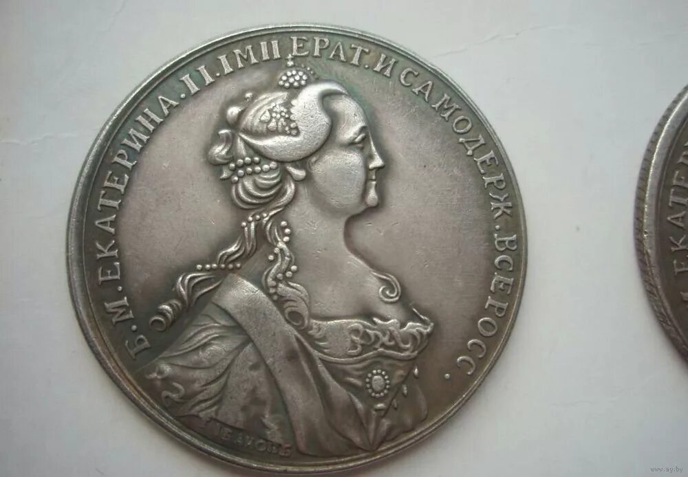 медаль екатерина 2 коронация. медаль трувора екатерина 2. медаль екатерины 2 1762 года. медаль екатерины. медаль императрица екатерина 1762-1796.