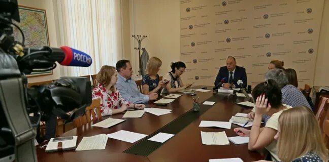 Сайт управления имущественных отношений алтайского края. Управление имущественных отношений алтайского края. руководитель алтайкрайимущества. теплов алтайкрайимущество. управление имущественных отношений алтайского края фотографии.
