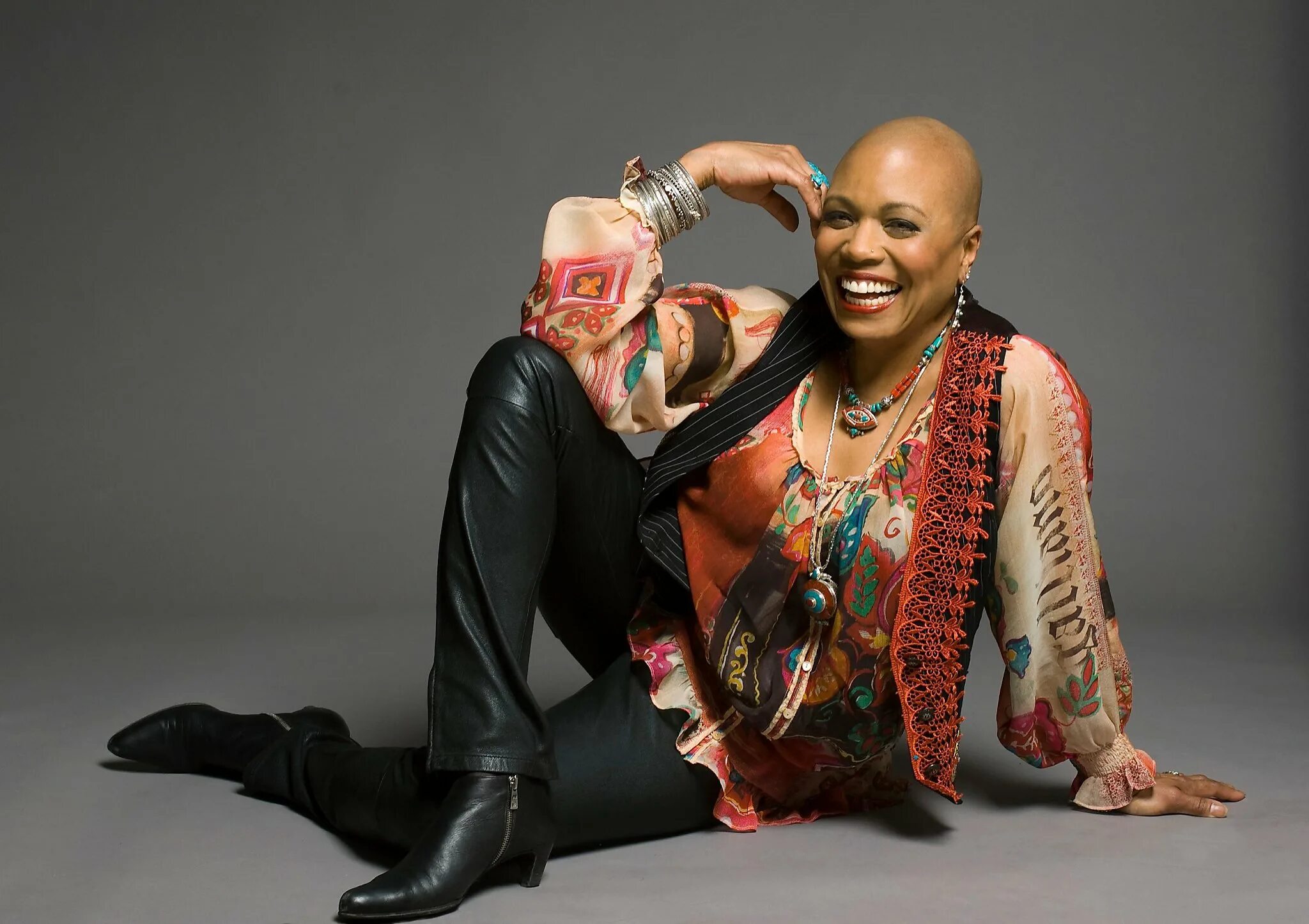 Ди ди доставка. Диди Бриджуотер. Dee Dee Bridgewater "ди ди Бриджуотер". Диди Бриджуотер джаз. Dee Dee Bridgewater фото.