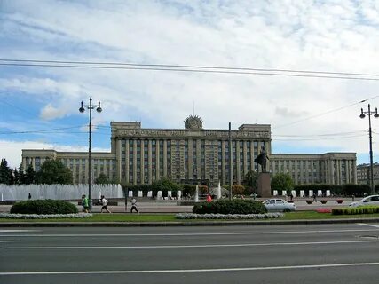 Московская площадь 1