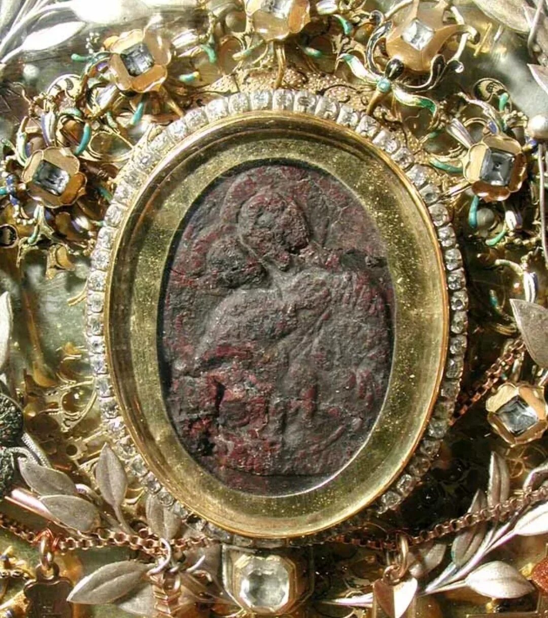 Жировичский монастырь икона чудотворная. Жировицкая икона божией матери жировичи. Икона жировичи. Жировецка икона божьей матери. Икона жировичи.