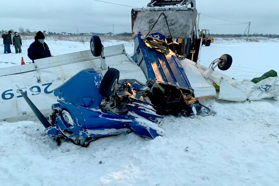 Всеволожск сад памяти на румболовской горе. Трагедия 2015 самолет египет санкт-петербург. 2015. Крушение airbus a321 египет. А321 синайским полуостровом катастрофа.