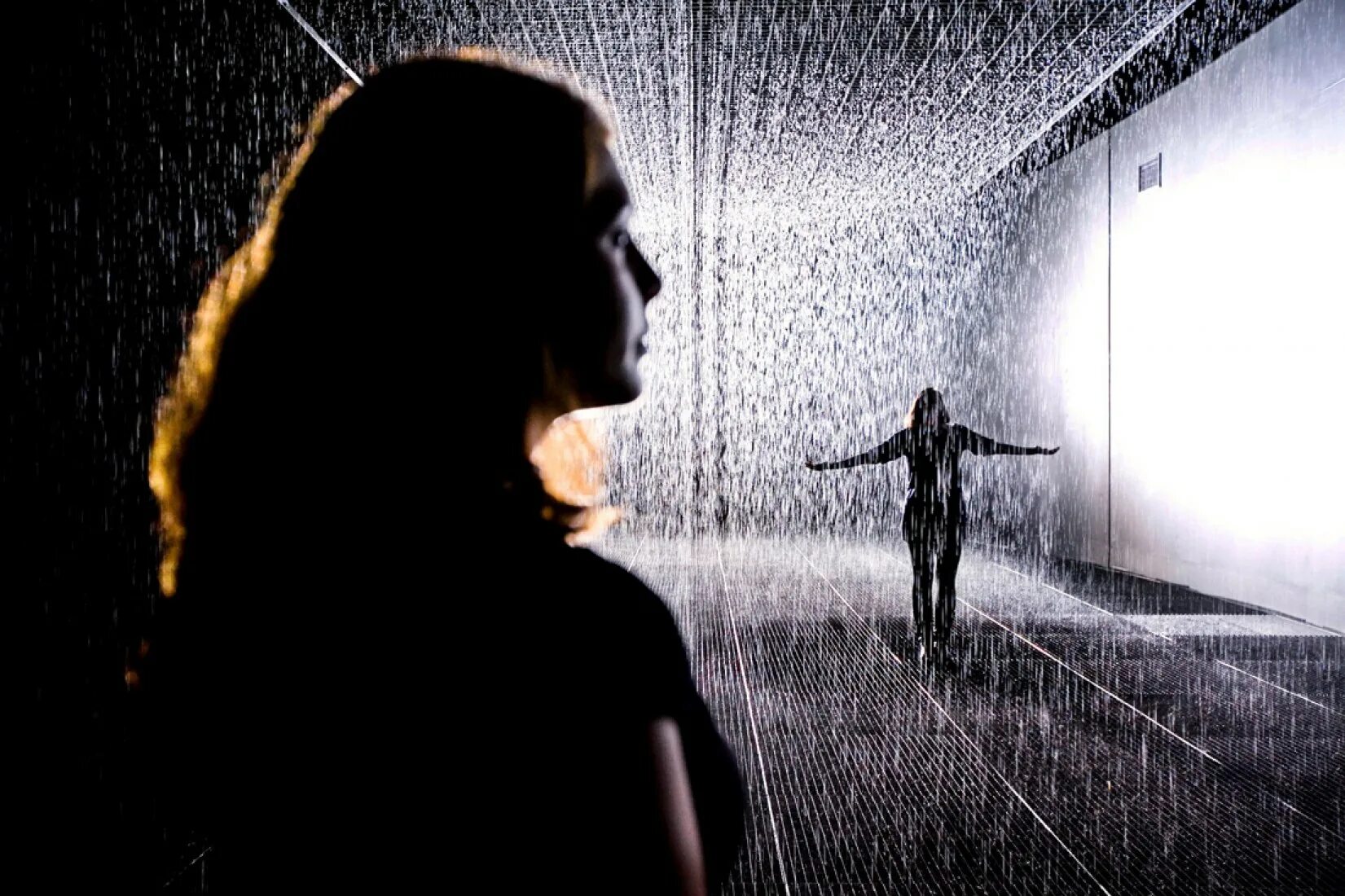 Дождь в комнате. Инсталляция дождь. комната дождя. random international, rain room. комната дождя в шардже.