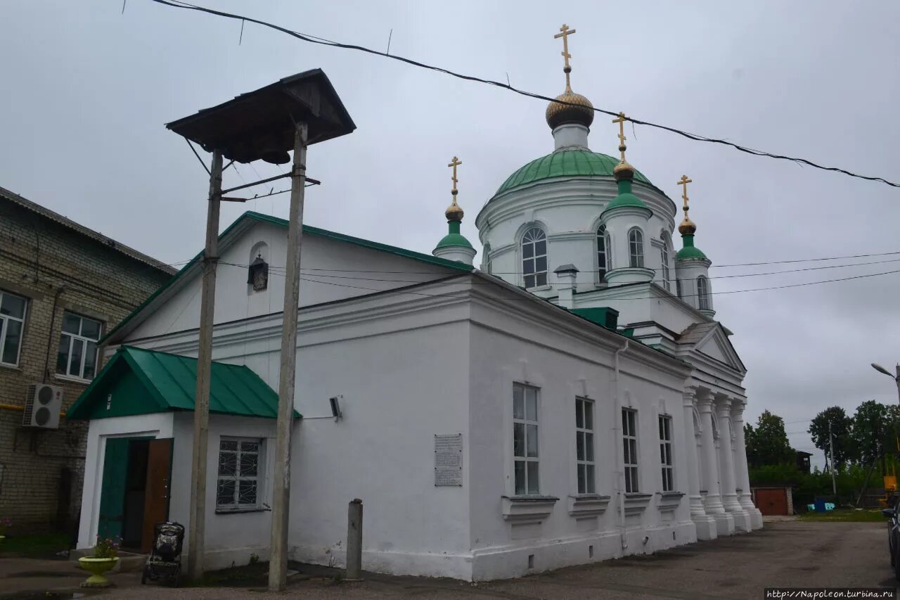 Базарный урень. Вокзал город урень. Трехсвятительская церковь урень. Базарный сызган ульяновская область. Объект культурного наследия "дом жилой ивана коптелова" минусинск.