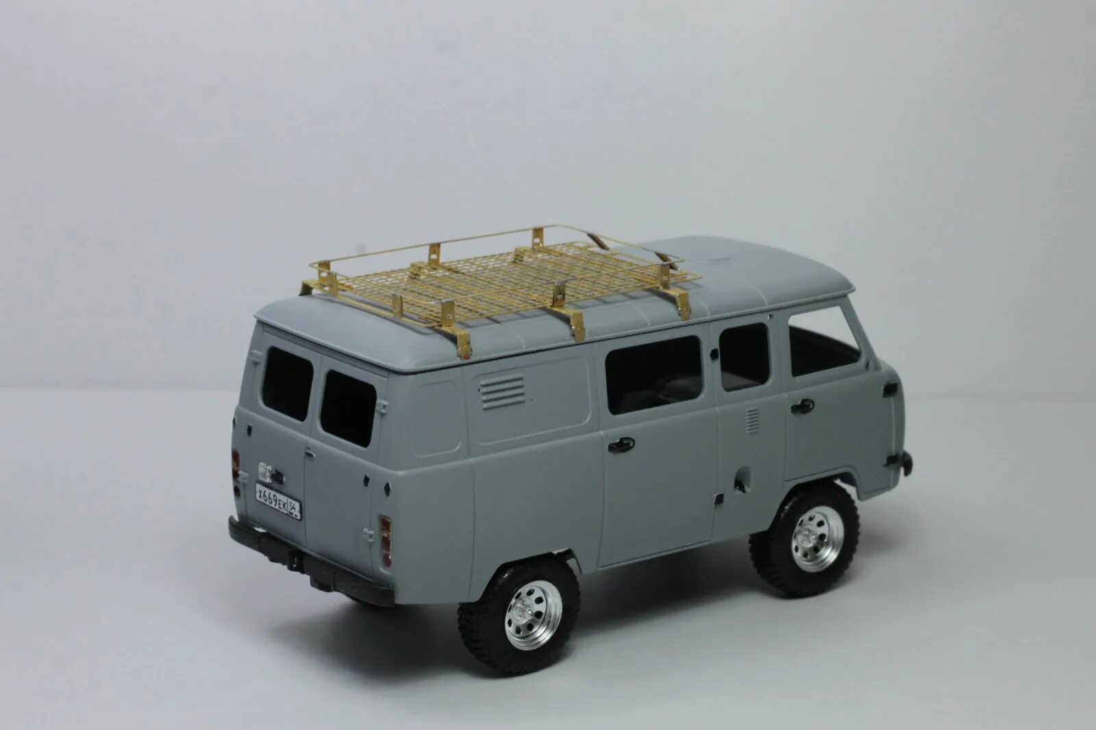 Уаз 3909 звезда 1/43. Буханка 1 43. Уаз 3909 звезда 1/43 пожарная. Буханка 1 43. Уаз буханка 1:18.
