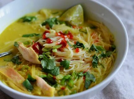 Куриный суп с кабачками