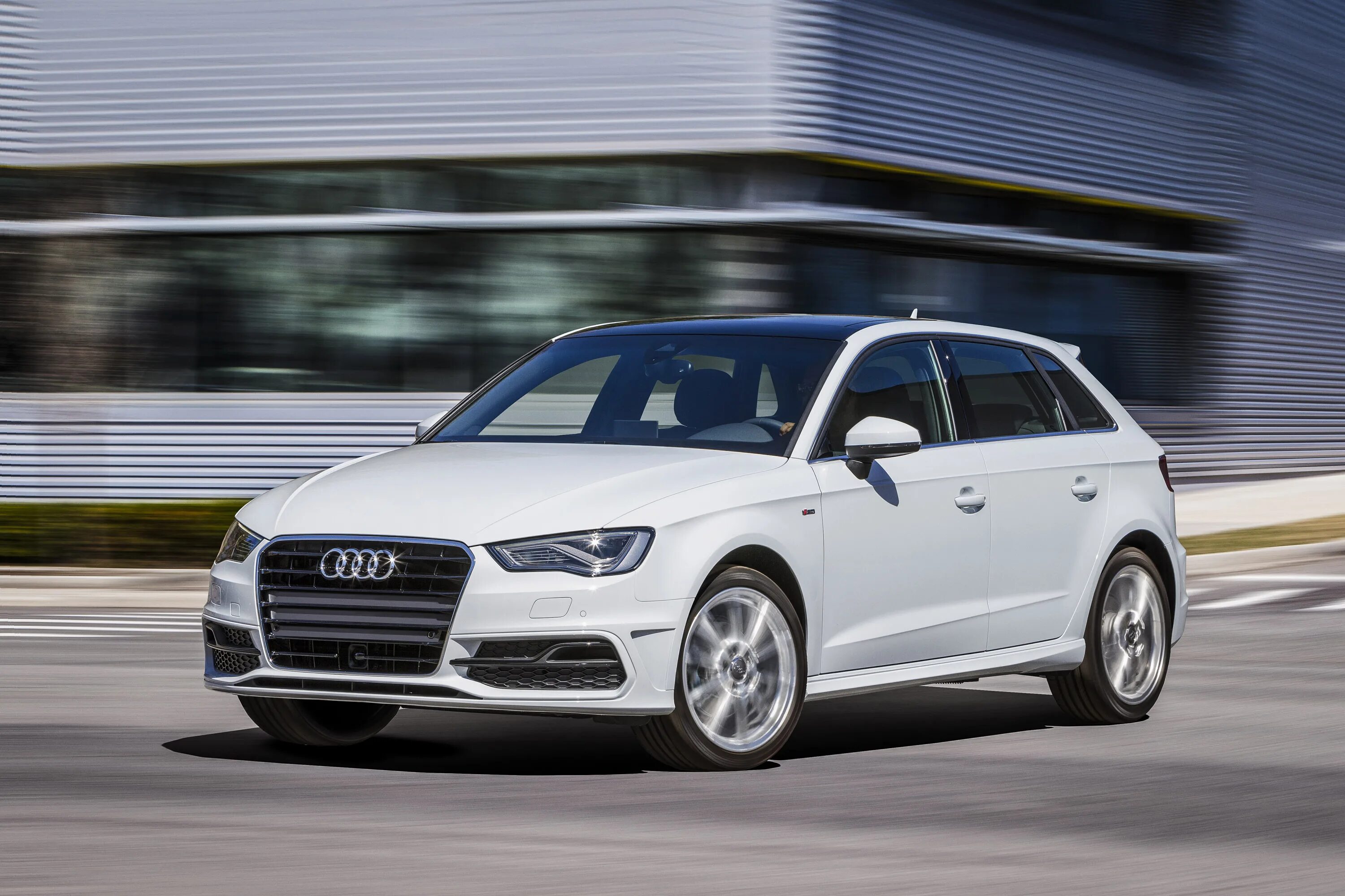 Какого класса ауди. Ауди а3 2014 хэтчбек. ауди а3 2016. audi a3 sportback 2015. audi a3 2015 хэтчбек.