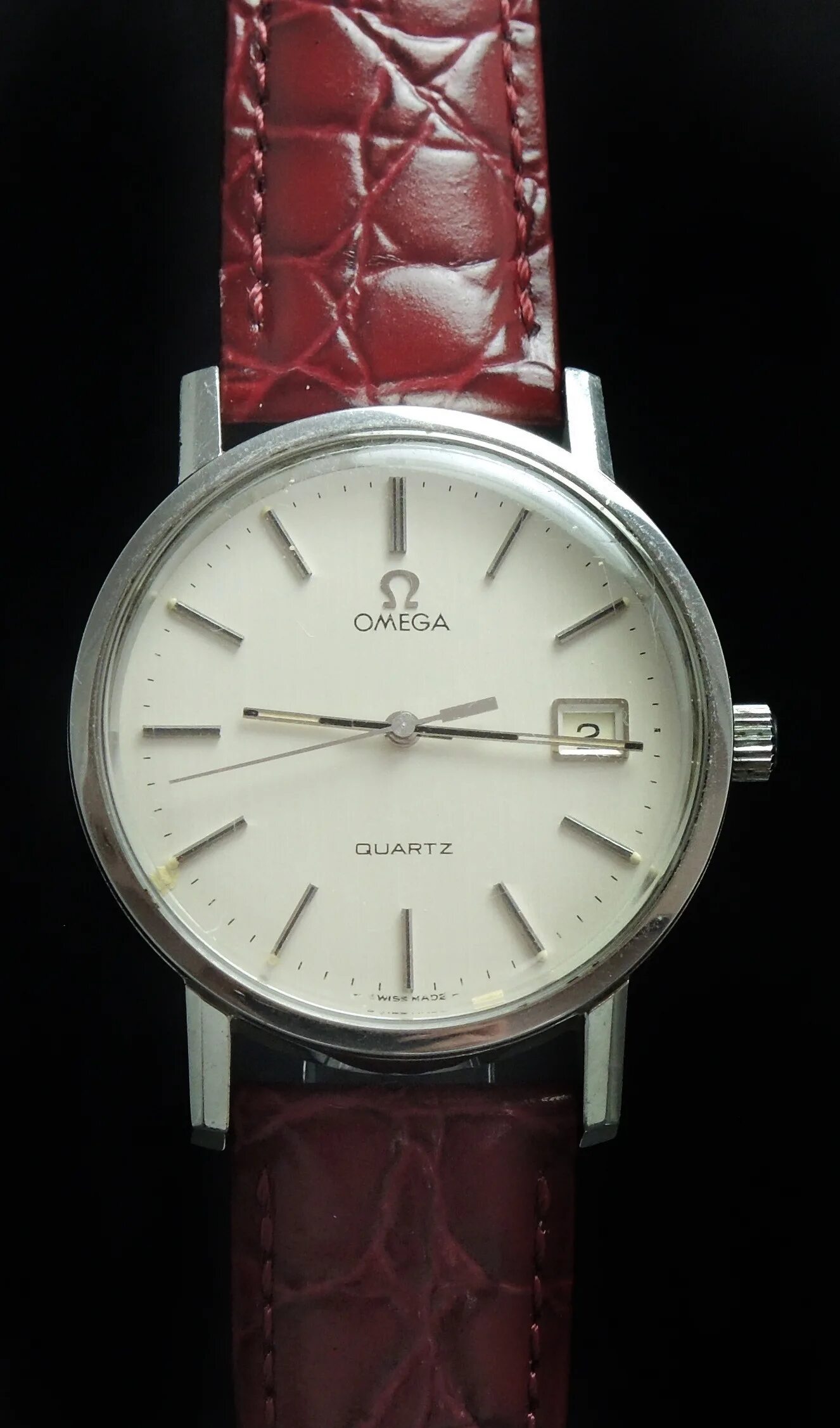 Omega 220. Омега часы кварц. Омега часы кварц. 189s кварц для часов маркировка. Омега кварц часы 1991.