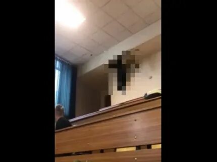 Опоздал на лекцию