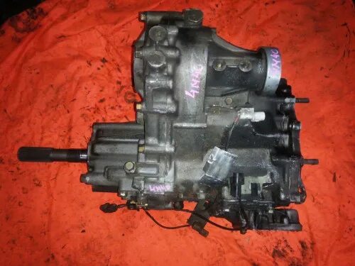 Mitsubishi delica раздаточная коробка. раздатка мицубиси делика p25w. раздатка мицубиси делика p25w. делика 35 раздатка. раздатка митсубиси делика.