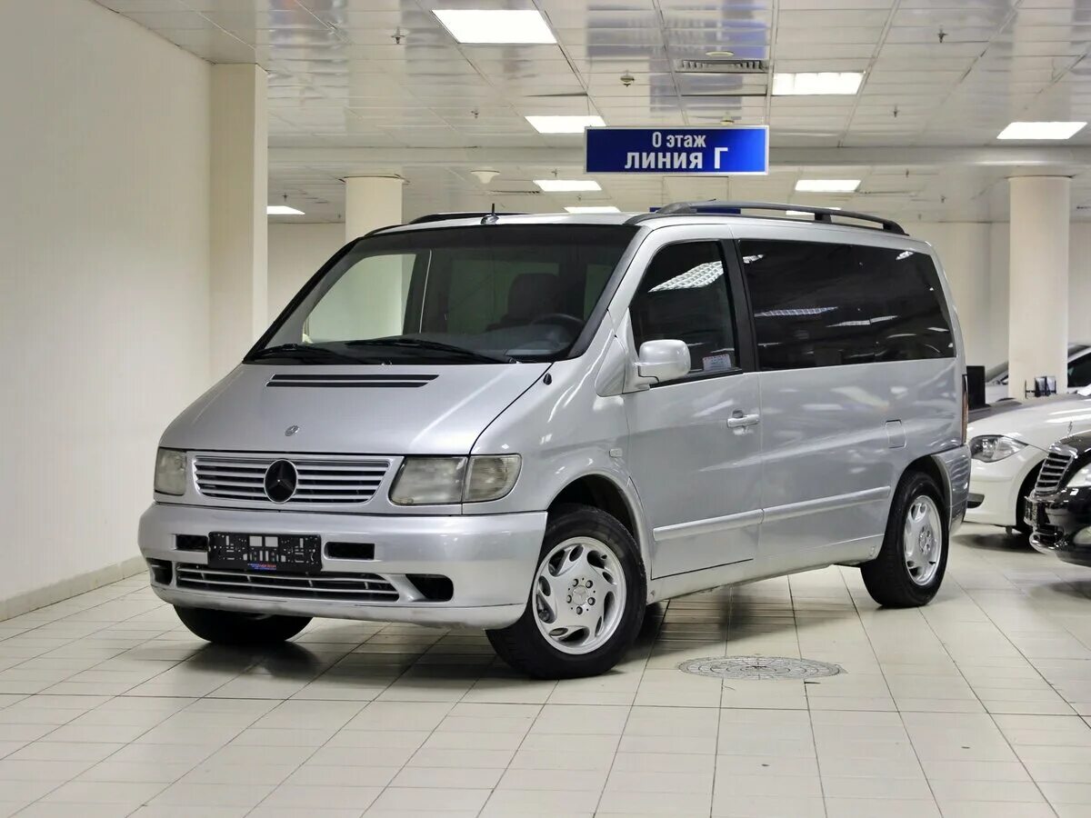 Автомобили с пробегом минивэны. Mercedes-Benz Vito l3 II (w639). Mercedes Benz Vito 2004. Mercedes Vito 2004 дизель. Минивэн Мерседес Вито.