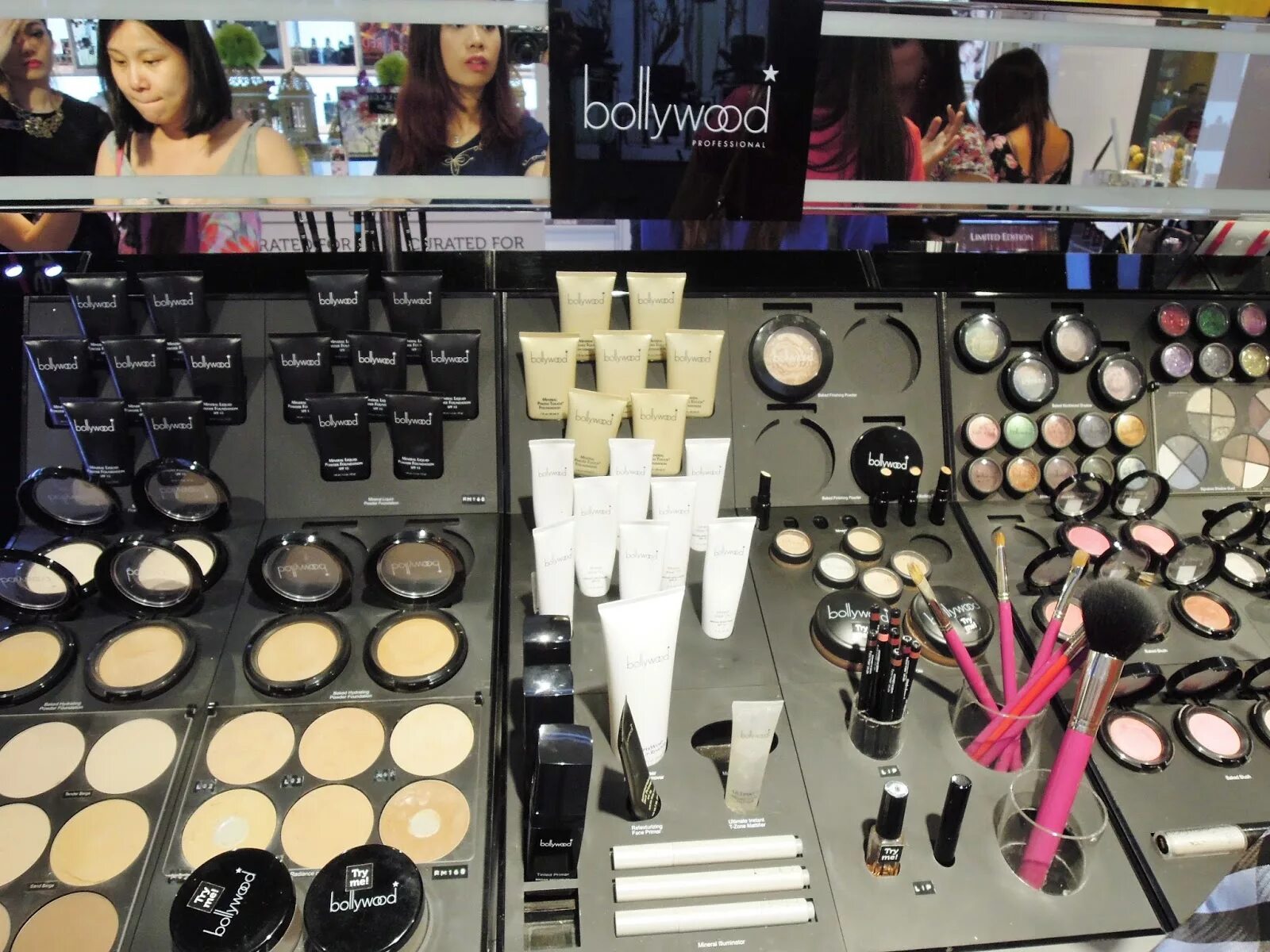 Диана кардашьян саидова. Девушка петрова александра стася милославская. Яна гладких pixwox. Bollywood professional. Тоня худякова.