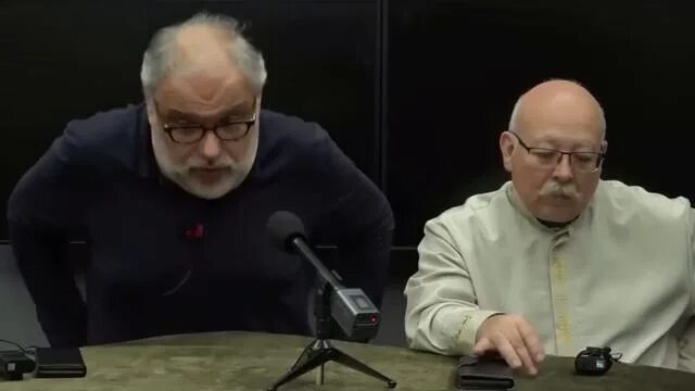 Хазин последнее видео сегодня 2024 года. Роде Хазин. Хазин в 90 годы. Хазин последнее видео.