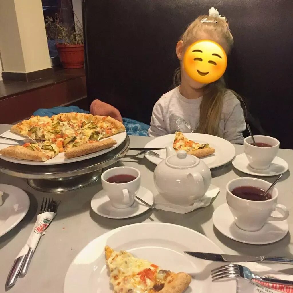 Певчих зеленоград папа. Совет отцов сериал 2020. Kids zone, барнаул. Отцовский патруль. Зеленоград папа.