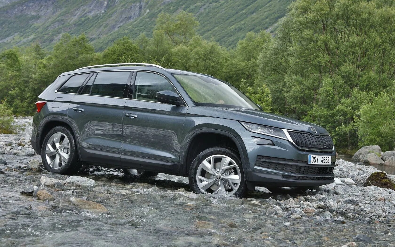 Кодиак 2019 дизель. Шкода кодиак 4 на 4. Кодиак 2019 дизель. Skoda kodiaq 2022. Рено кодиак.