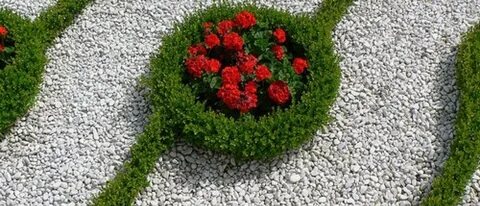 Преукрасим или приукрасим