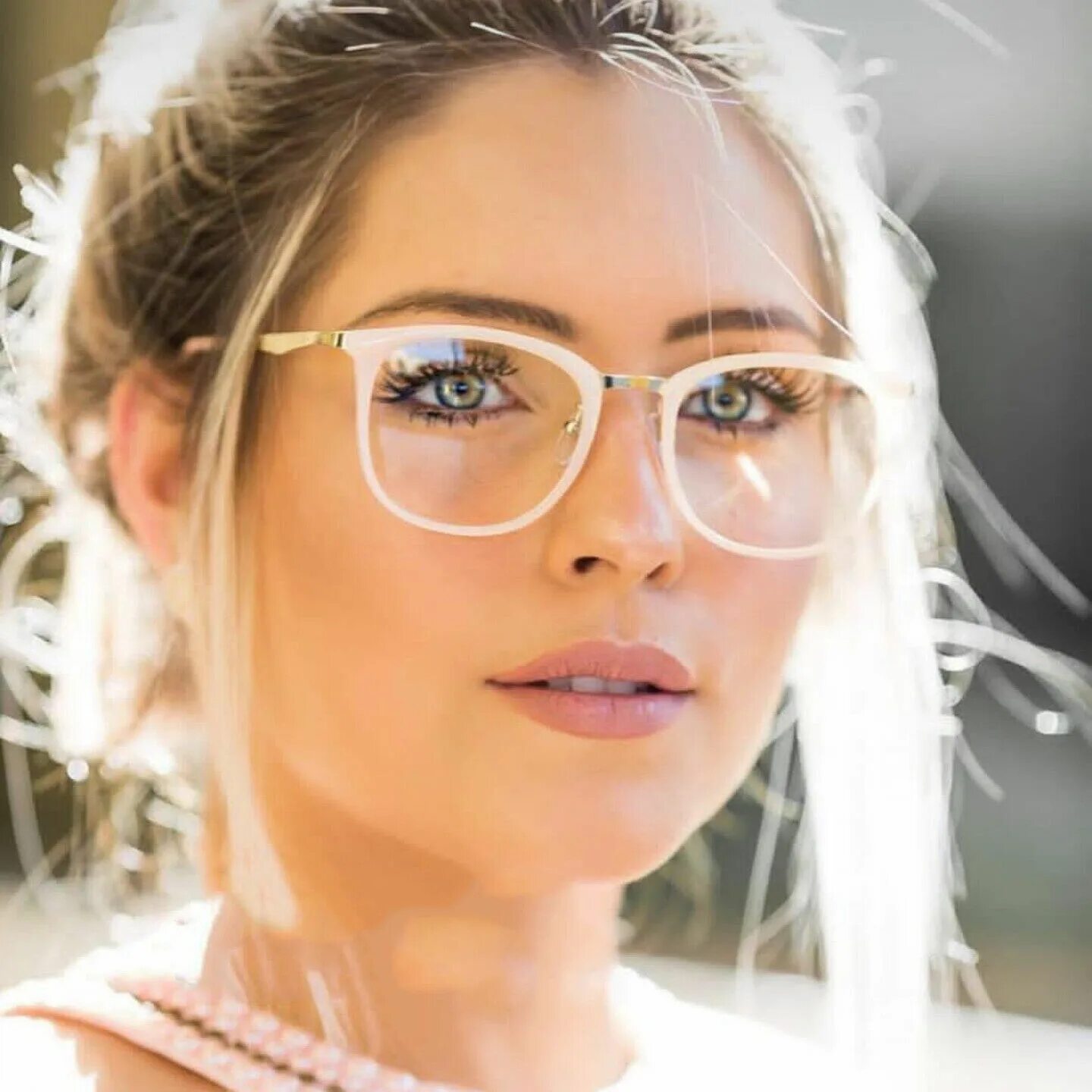 Купить модные очки для зрения. Очки Clear Eyeglasses. Модные оправы для очков для зрения. Очки для зрения женские модные. Оправа для очков женская модная.