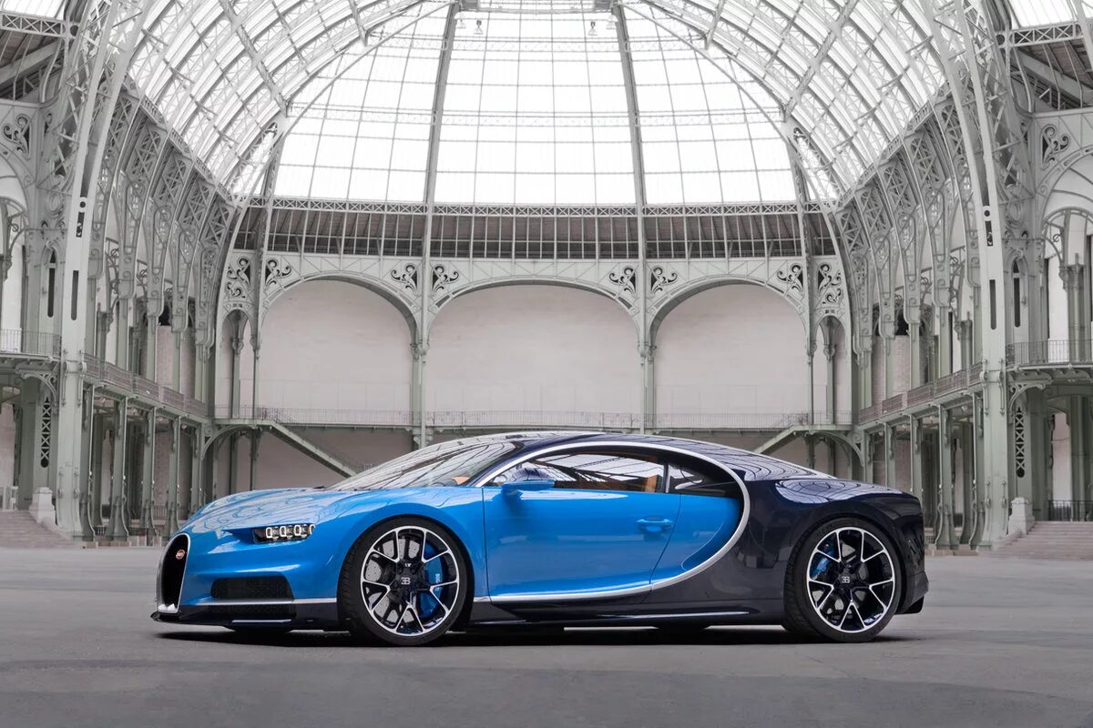 Бугатти ЧИРОН. Bugatti Chiron (1500 л. с.). Бугатти ЧИРОН спорт. Бугатти ЧИРОН 2016. Покажи bugatti chiron