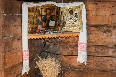 Икона в избе