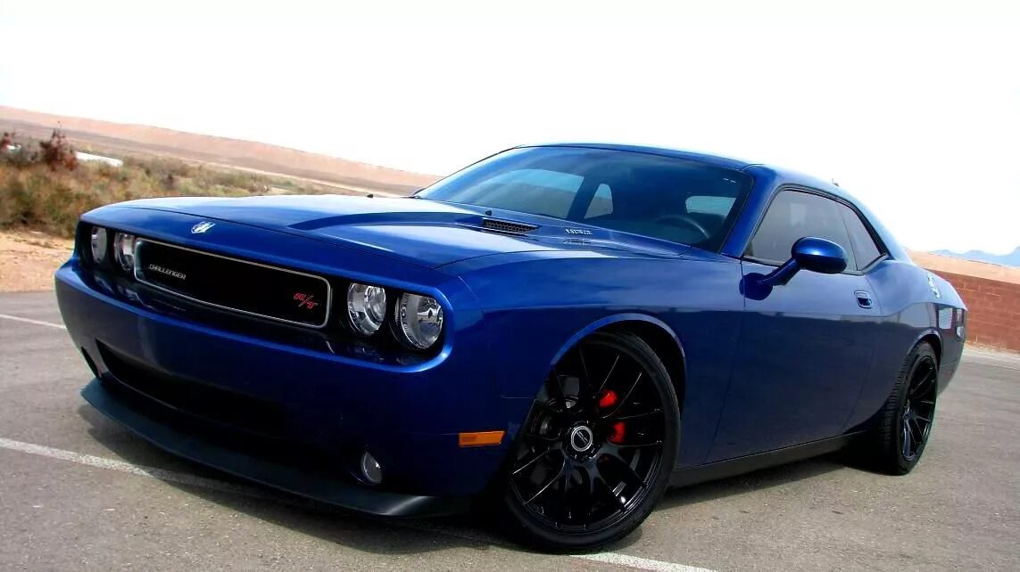 Додж челленджер голубой. Dodge challenger srt hellcat. Додж челленджер голубой. Dodge challenger синий. Додж челленджер синий.