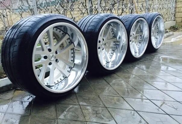 R17 Bridgestone разноширокие диски. Диски разварки 5х108 r18. Диски BBS r19 5x114.3. Диски разноширокие BBS r20. Шины разноширокие на бмв купить