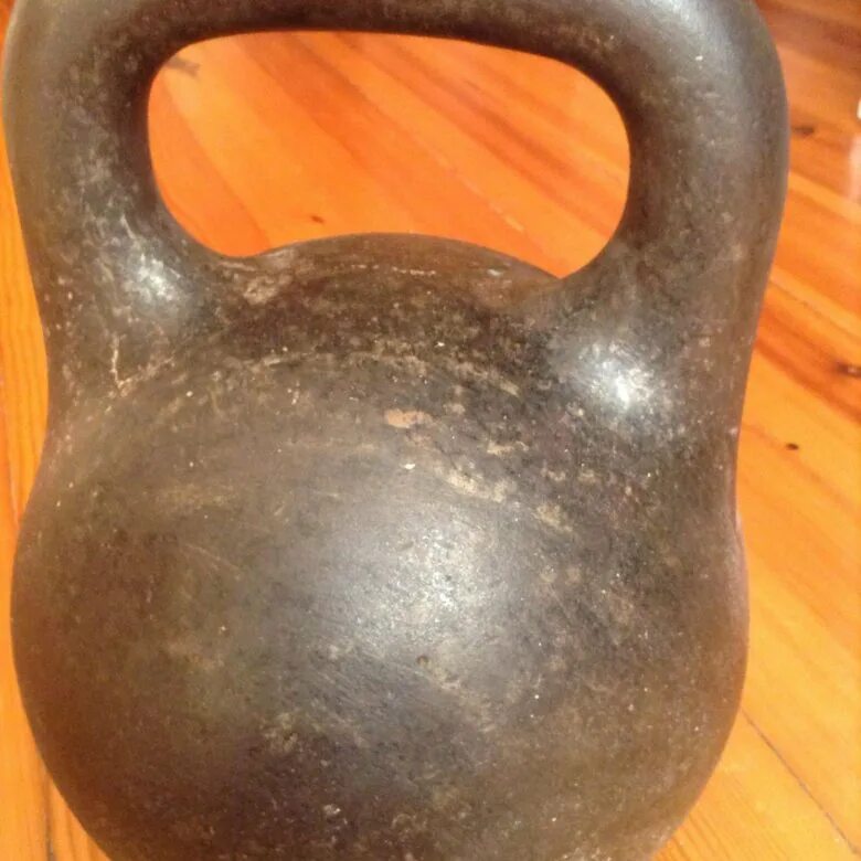 Гиря Kettlebell 16 кг. Гиря 16 кг красная. Гиря 900кг. 16 Кг гиря сплюснутая. Гиря 12 кг купить