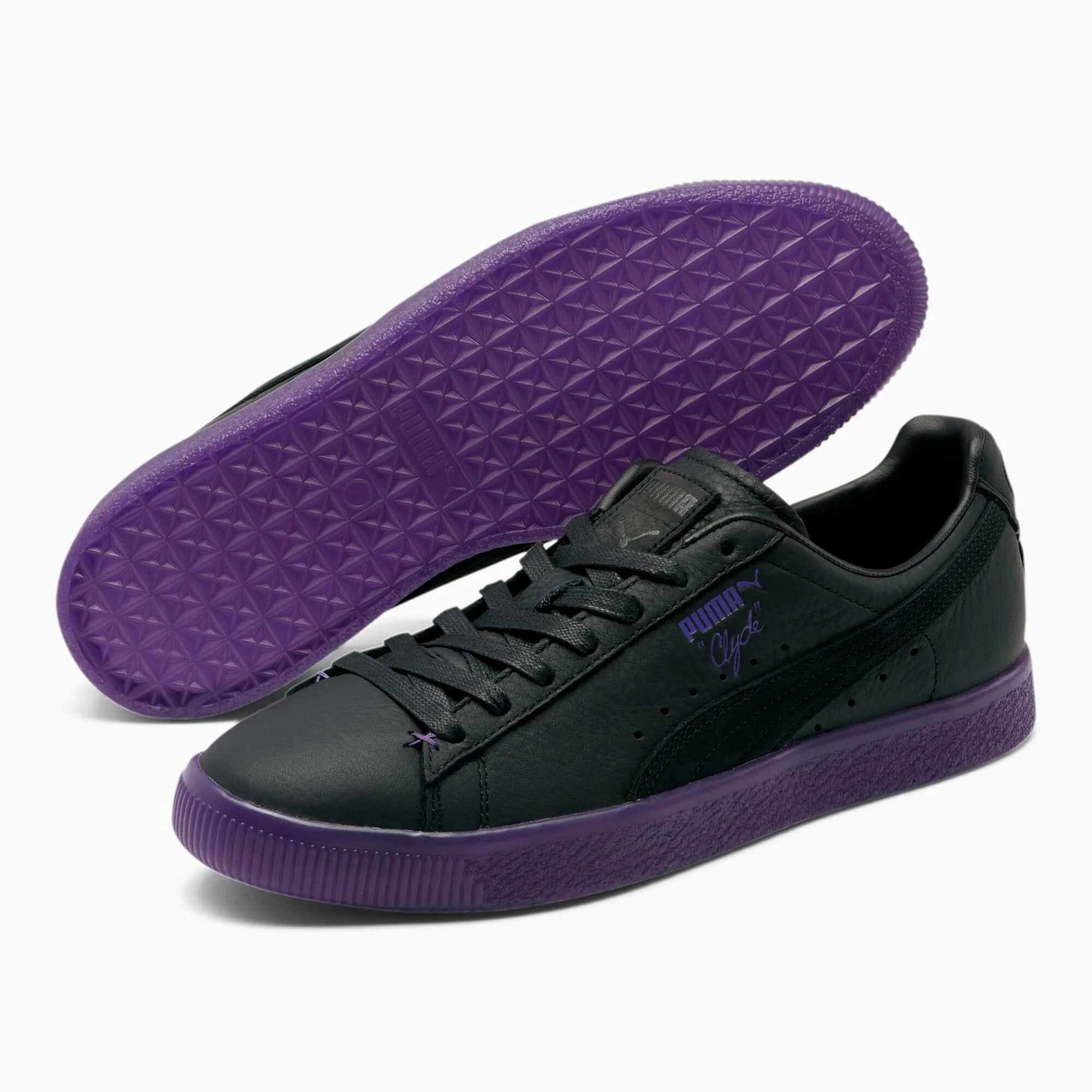 Puma Clyde Black Leather. Puma Sneakers women Black Purple. Puma Purple t7. Puma Sneakers Black Purple Exclusive. Амазинг пума