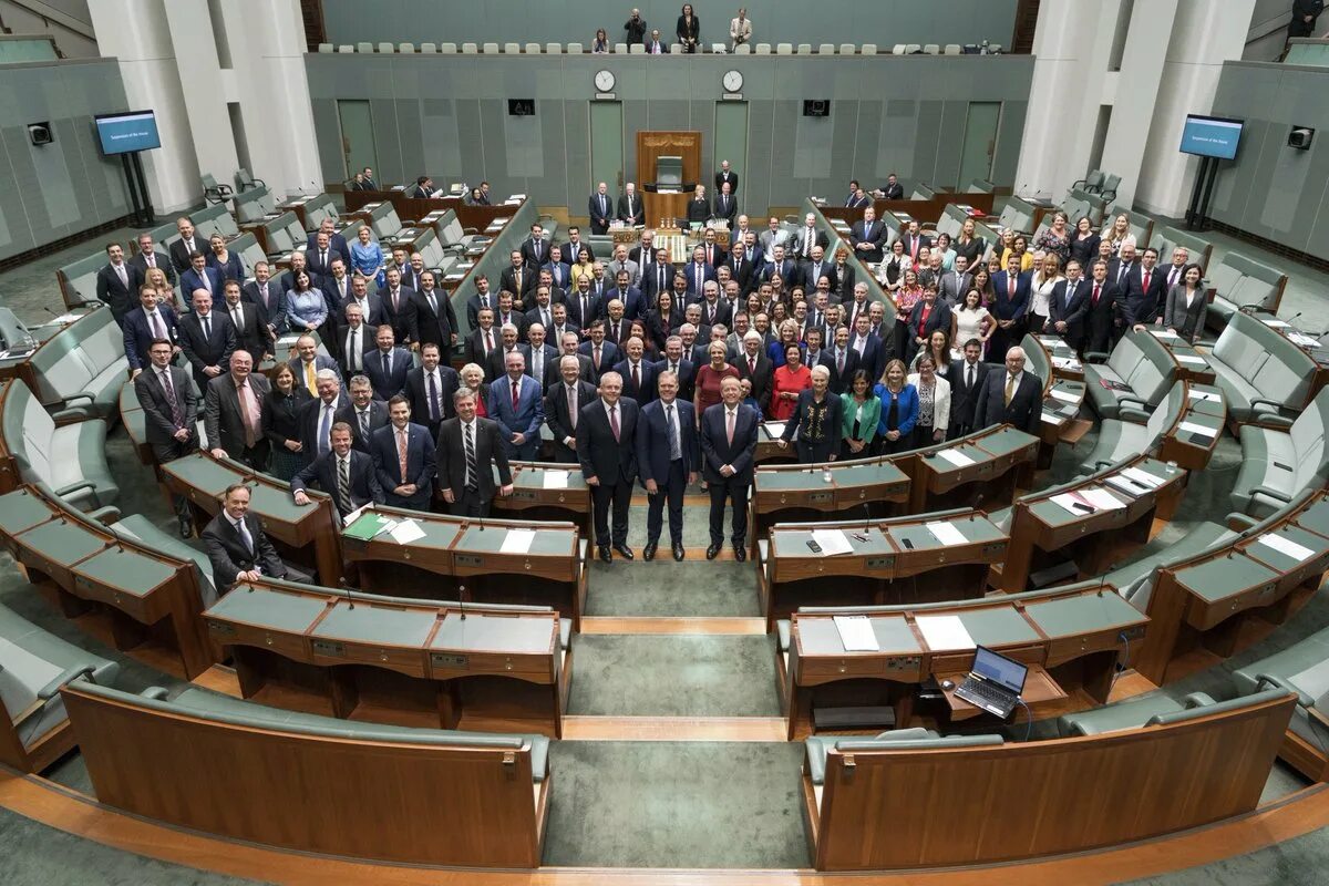 Парламент Австралии заседание. Однопалатный парламент новой Зеландии. Первый австралийский парламент. Парламент в 98.