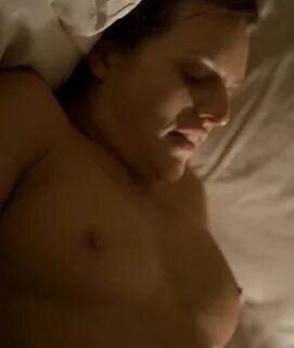 Elisabeth Moss Nude Boobs And Sex In Top Of The Lake.