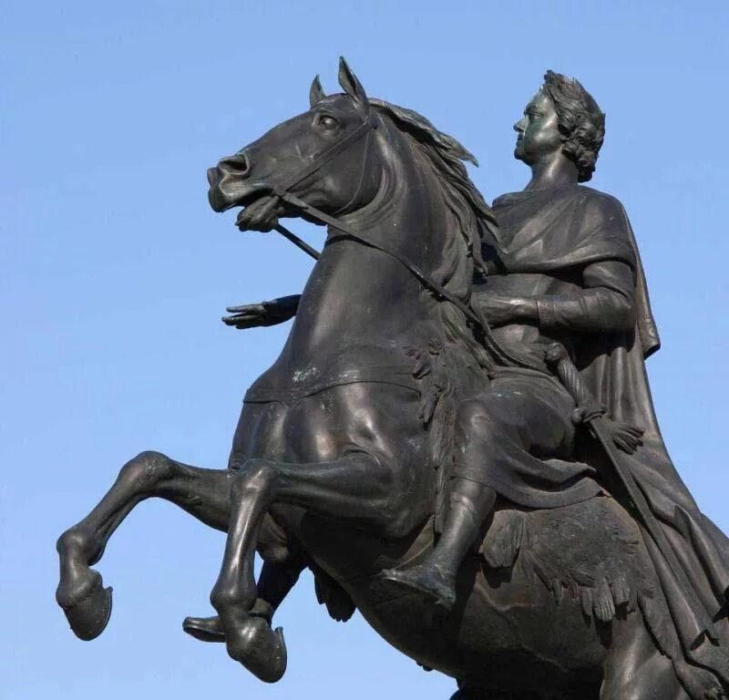 Памятники созданные в 18 веке. Памятники архитектуры xviii века. Памятники созданные в 18 веке. Памятники 18-19 века. Памятник петру 1метный всадник.