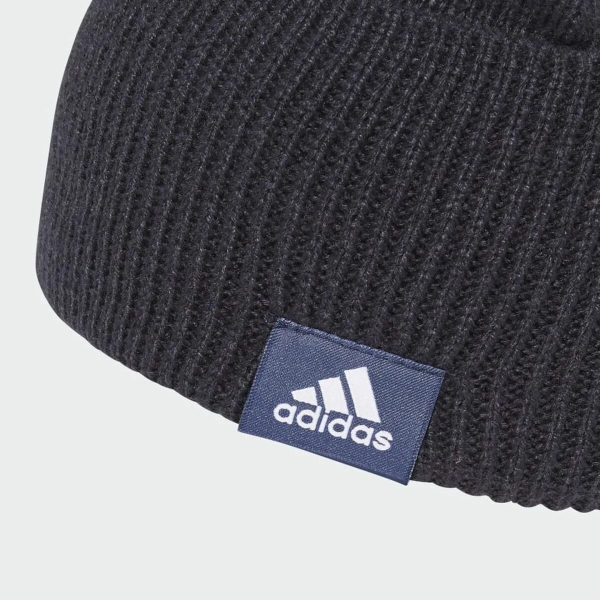 Спортивная шапка адидас. Шапка adidas Perf Woolie. Шапка adidas dz8930. Шапка adidas Performance Woolie. Шапка adidas Perf Woolie dz8916.