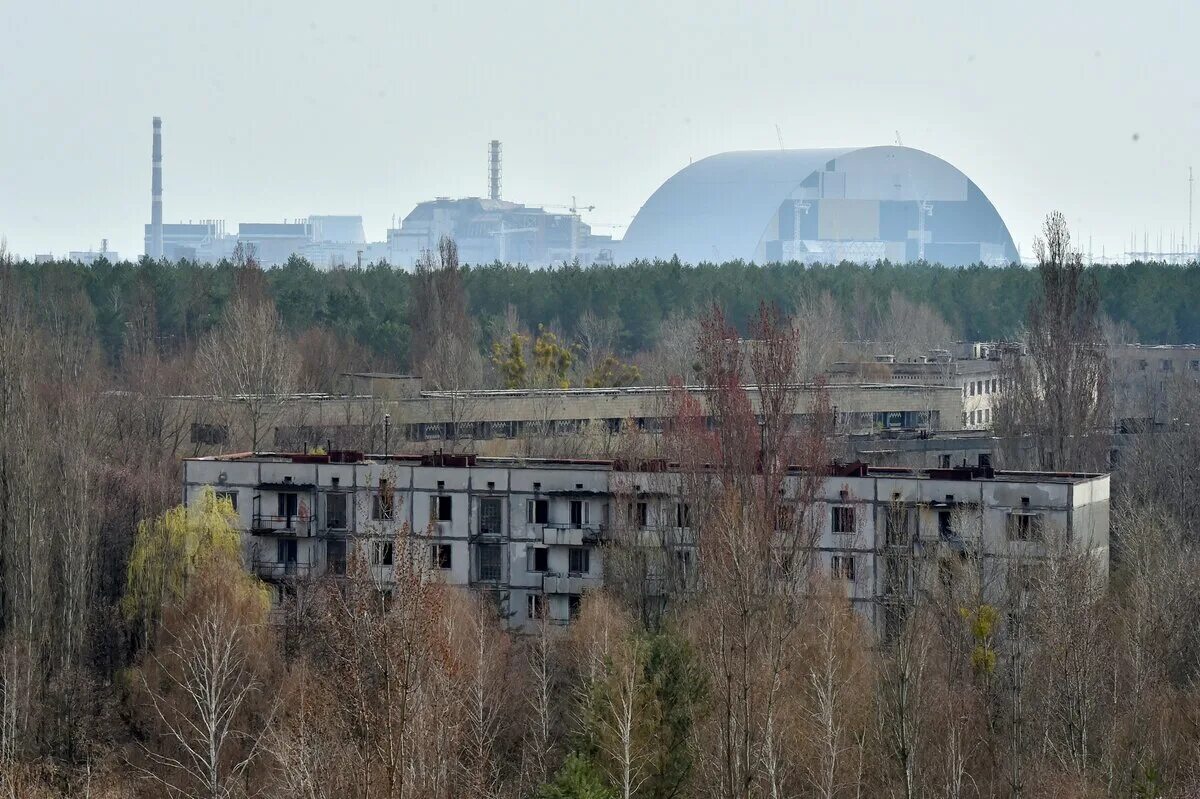 Россия чернобыльская аэс. Чернобыль зона отчуждения АЭС. Припять Чернобыль ЧАЭС. Припять АЭС сейчас. Чернобыль город ЧАЭС.